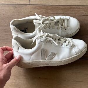 Veja Women's Sneakers